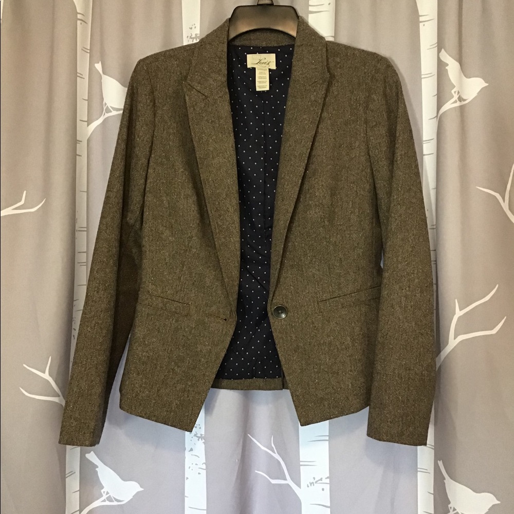 Blazer - Picture 3 of 7